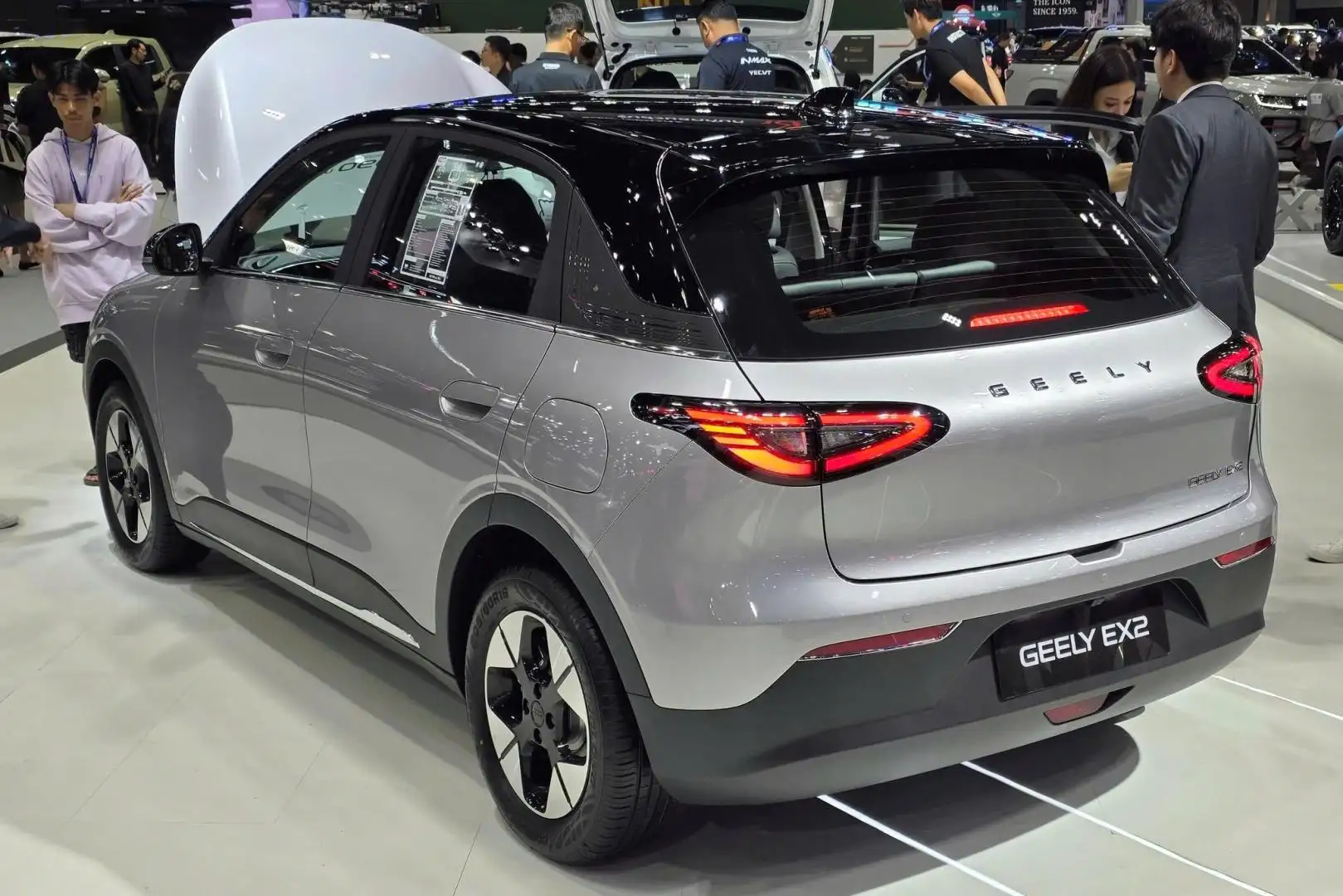 Geely EX2