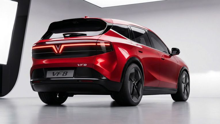 VinFast VF8 Mới